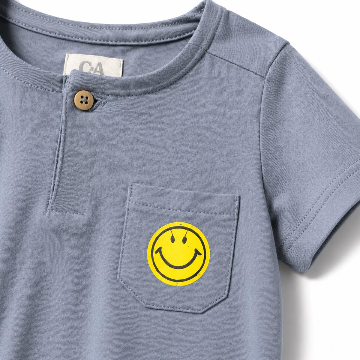C&A SMILEY POCKET SHORT SLEEVE T-SHIRT